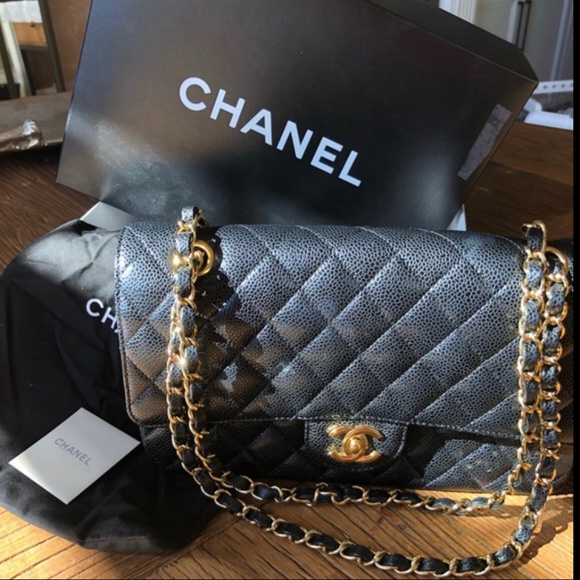 CHANEL Handbags - Chanel Flap bag